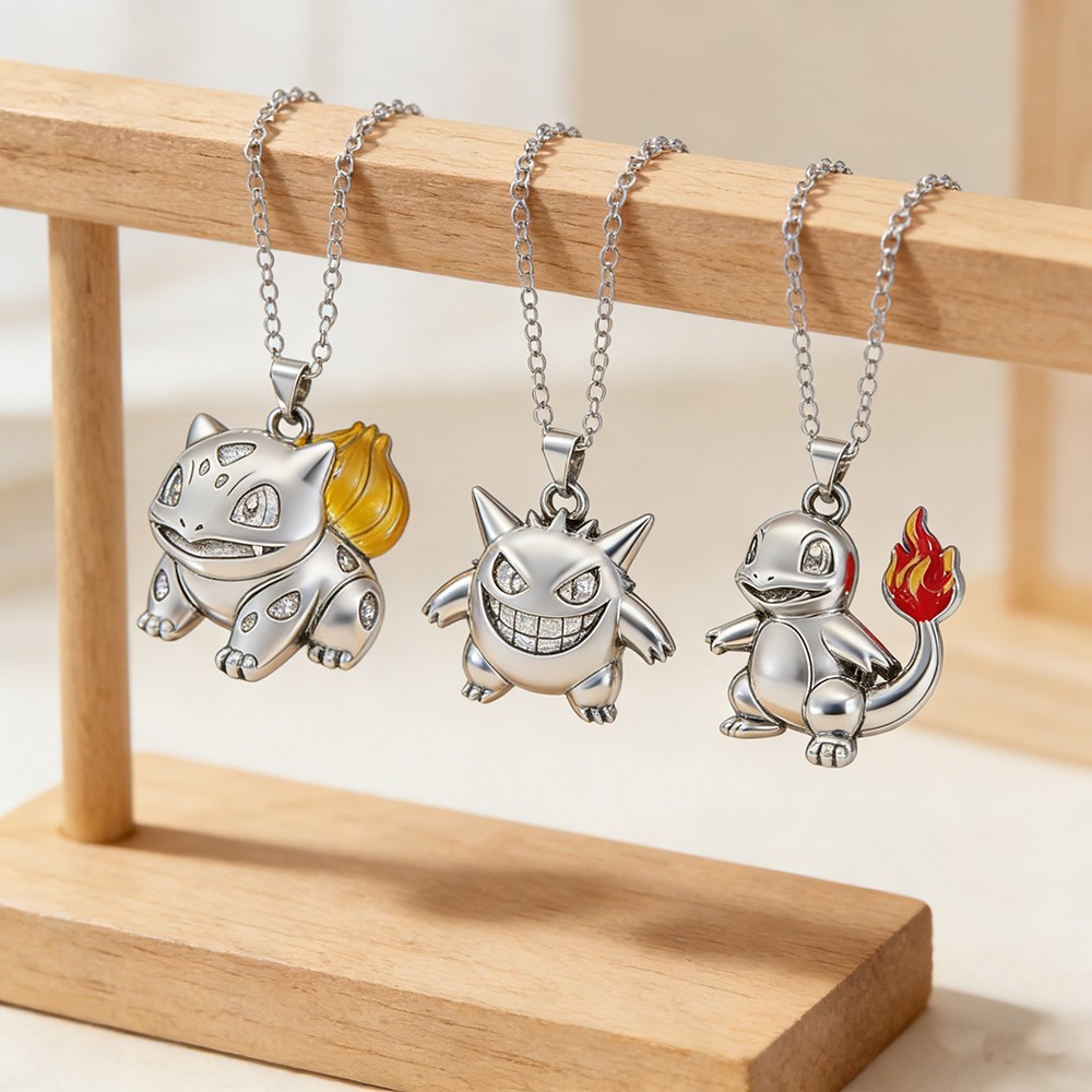 Vintage Anime Monster Pendant  - Men Accessories For Birthday Gift recension och pris